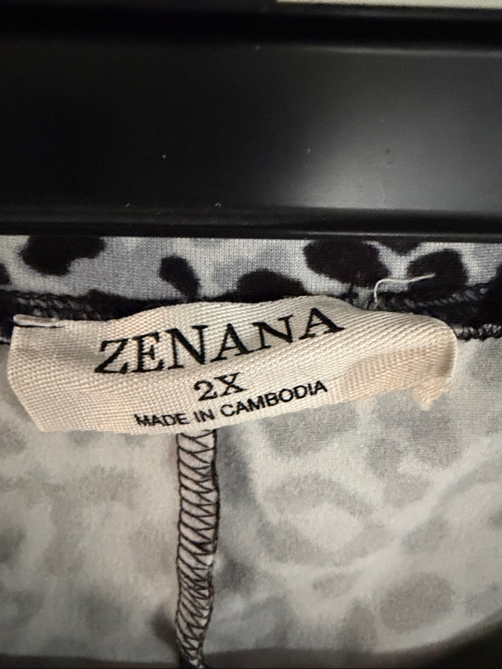 Zenana Outfitters Black and White Leopard Print Lounge Set - Picture 6 of 6